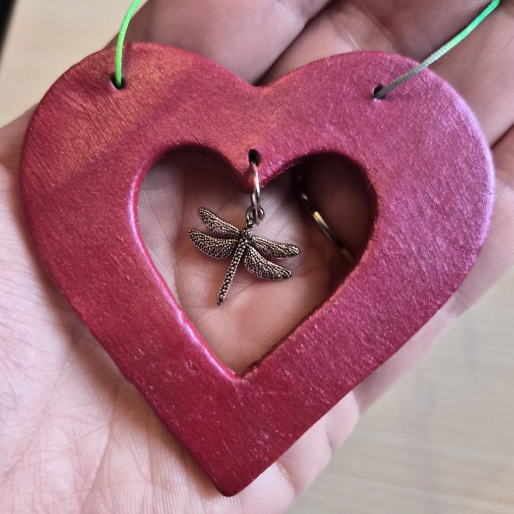Hanging Heart - Dragonfly